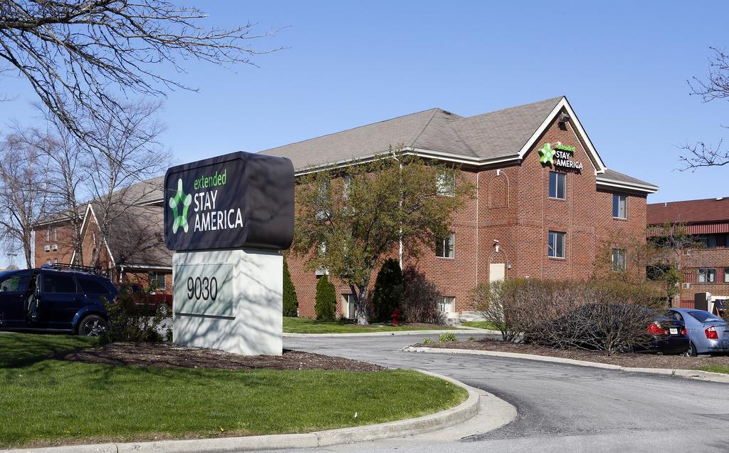 Suburban Studios Indianapolis Northwest - College Parks Indianápolis Exterior foto